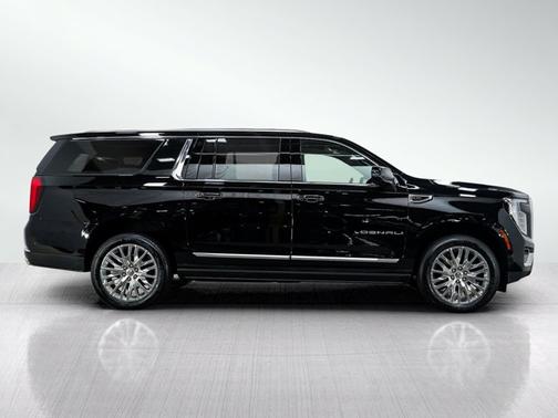 Onyx Black 2025 GMC Yukon XL Denali