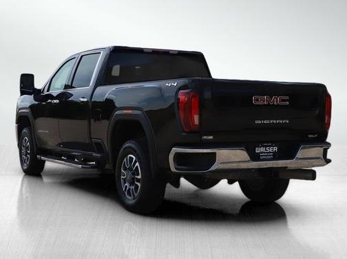2022 GMC Sierra 2500 SLT