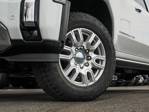 2025 GMC Sierra 3500 Denali