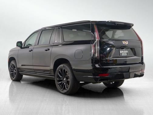 2023 Cadillac Escalade ESV 4WD Sport Platinum