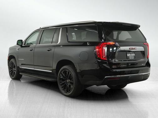 2022 GMC Yukon XL SLT