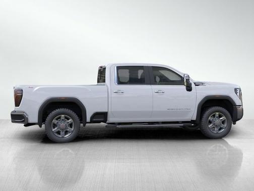 2026 GMC Sierra 3500 SLT