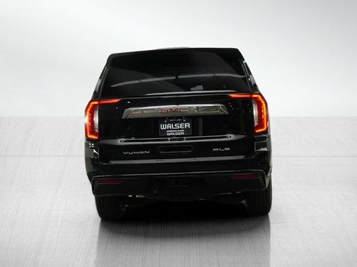 2022 GMC Yukon XL SLE