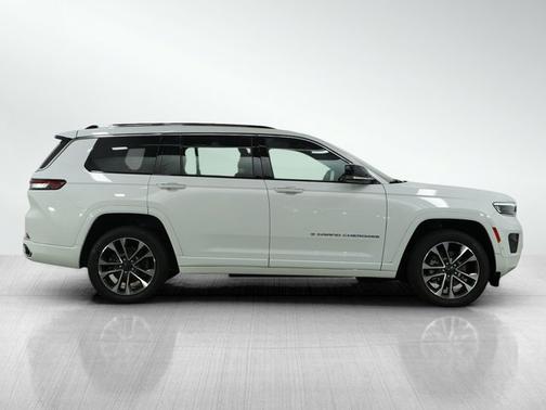 2022 Jeep Grand Cherokee L Overland