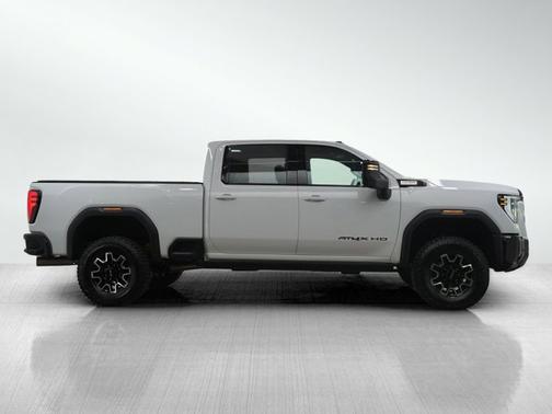 2024 GMC Sierra 2500 AT4X