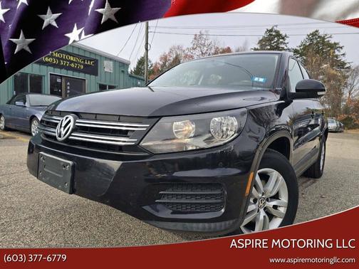 Deep Black Metallic 2013 Volkswagen Tiguan S