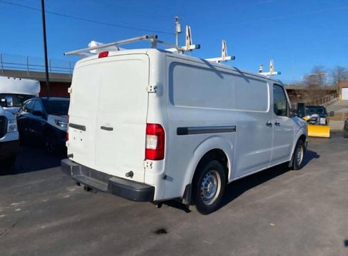 2018 Nissan NV Cargo NV1500 SL V8