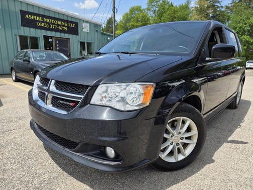 Black Onyx Crystal Pearlcoat 2019 Dodge Grand Caravan SXT