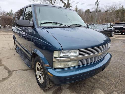 2003 Chevrolet Astro Base