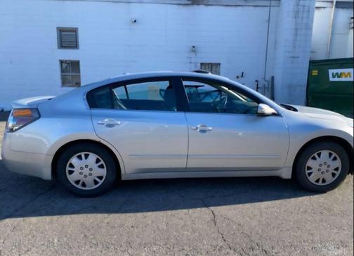 2010 Nissan Altima 2.5 SL