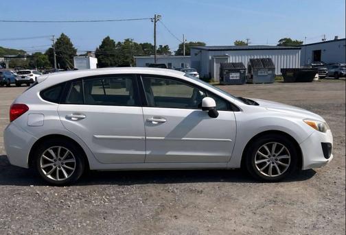 2012 Subaru Impreza 2.0i Premium