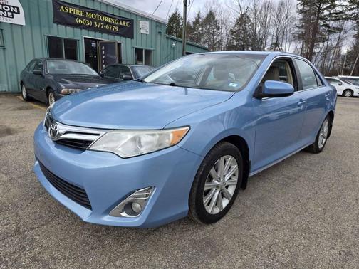 Blue 2012 Toyota Camry XLE