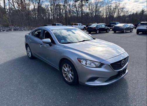 2015 Mazda Mazda6 i Sport