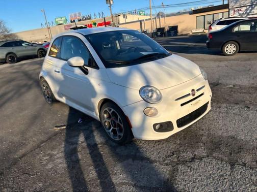 2016 FIAT 500 Sport