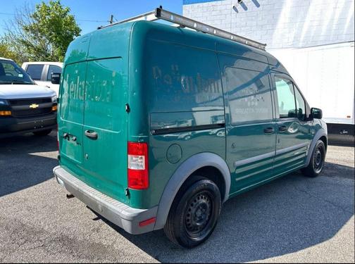 Green 2011 Ford Transit Connect XL