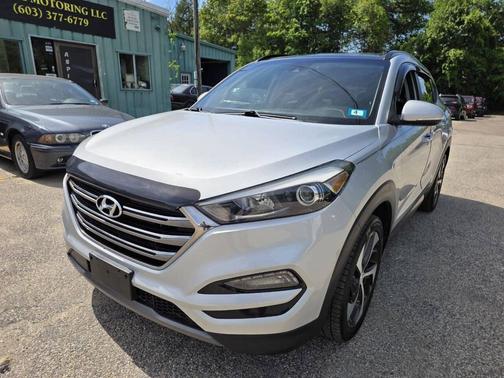 Molten Silver 2016 Hyundai TUCSON Limited