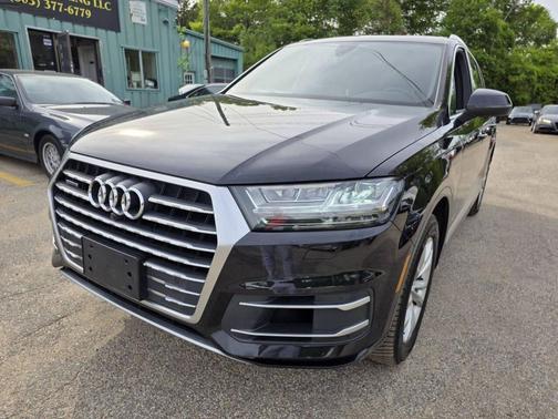 Black 2018 Audi Q7 3.0T Premium Plus