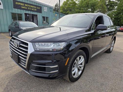 Black 2018 Audi Q7 3.0T Premium Plus