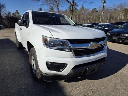 Off White 2016 Chevrolet Colorado WT