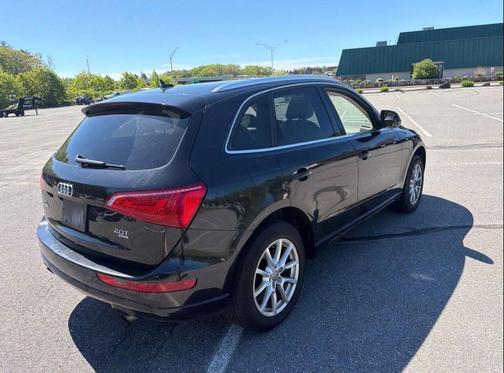 Black 2012 Audi Q5 2.0T Premium Plus