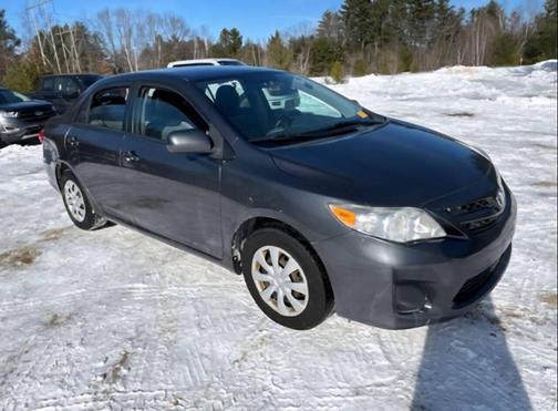 2011 Toyota Corolla LE