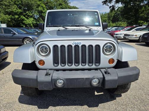 Bright Silver Metallic Clearcoat 2012 Jeep Wrangler Sahara