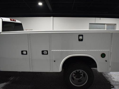 2025 Chevrolet Silverado 3500 WT