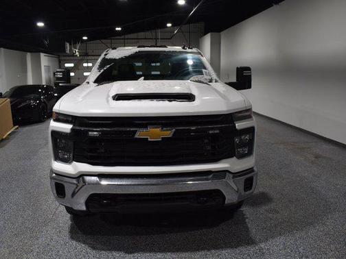 2025 Chevrolet Silverado 3500 WT