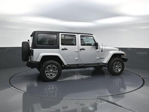 2012 Jeep Wrangler Unlimited Sahara