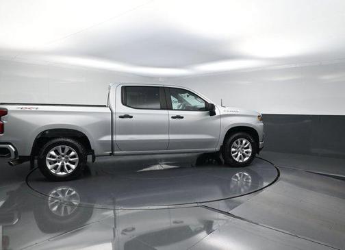 Silver Ice Metallic 2020 Chevrolet Silverado 1500 Custom