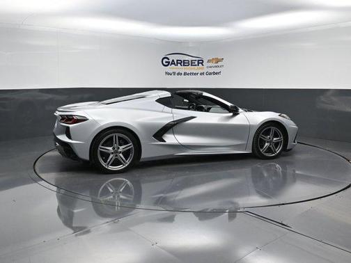 2026 Chevrolet Corvette Stingray w/1LT