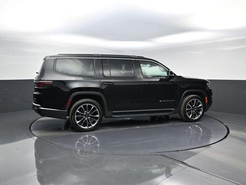 2022 Jeep Wagoneer Series II 4x4