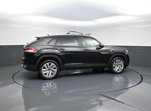 2022 Volkswagen Atlas Cross Sport 3.6L V6 SE w/Technology