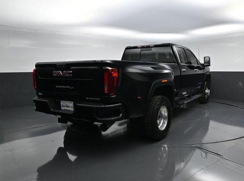 2022 GMC Sierra 3500 Denali
