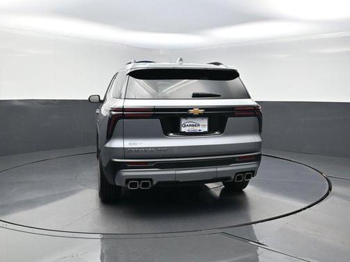 Sterling Gray Metallic 2025 Chevrolet Traverse LT