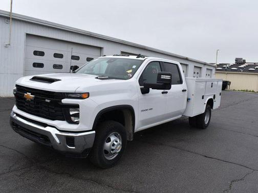 2025 Chevrolet Silverado 3500 WT
