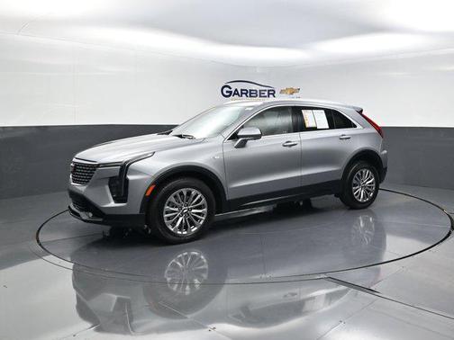 Argent Silver Metallic 2025 Cadillac XT4 Premium Luxury