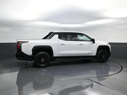 2026 Chevrolet Silverado EV LT