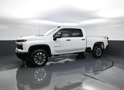 2026 Chevrolet Silverado 2500 Custom