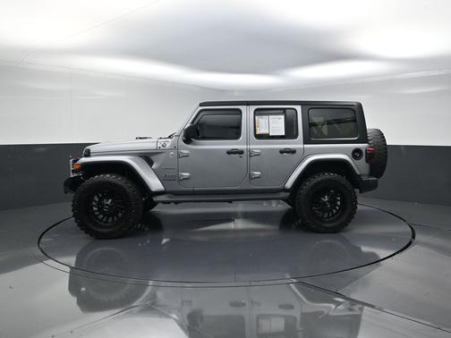 Billet Silver Metallic Clearcoat 2018 Jeep Wrangler Unlimited Sahara
