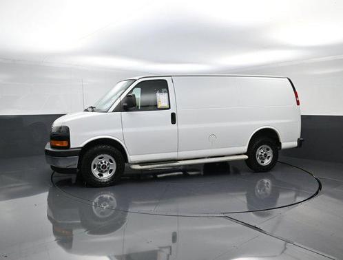 2017 GMC Savana 2500 Work Van