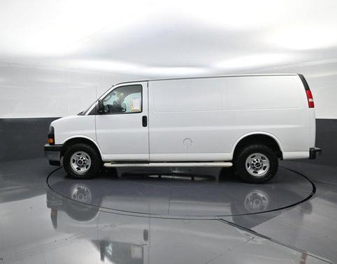 2017 GMC Savana 2500 Work Van