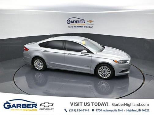 2016 Ford Fusion Hybrid SE