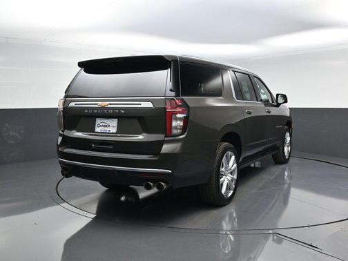 2021 Chevrolet Suburban 4WD High Country