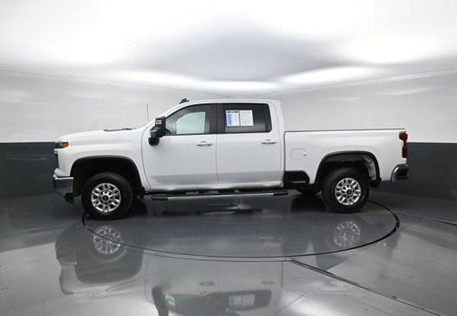 Summit White 2025 Chevrolet Silverado 2500 LT