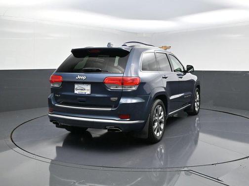 2019 Jeep Grand Cherokee Summit