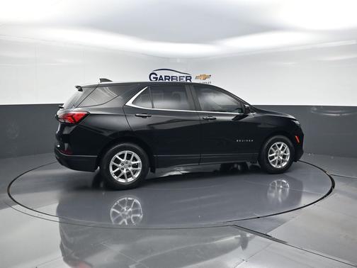 Mosaic Black Metallic 2022 Chevrolet Equinox 1LT