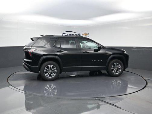 Mosaic Black Metallic 2026 Chevrolet Equinox 1LT