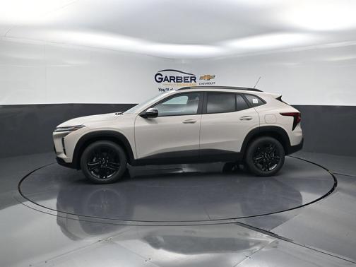 White Sands 2026 Chevrolet Trax FWD ACTIV