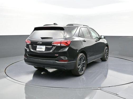 2022 Chevrolet Equinox FWD RS